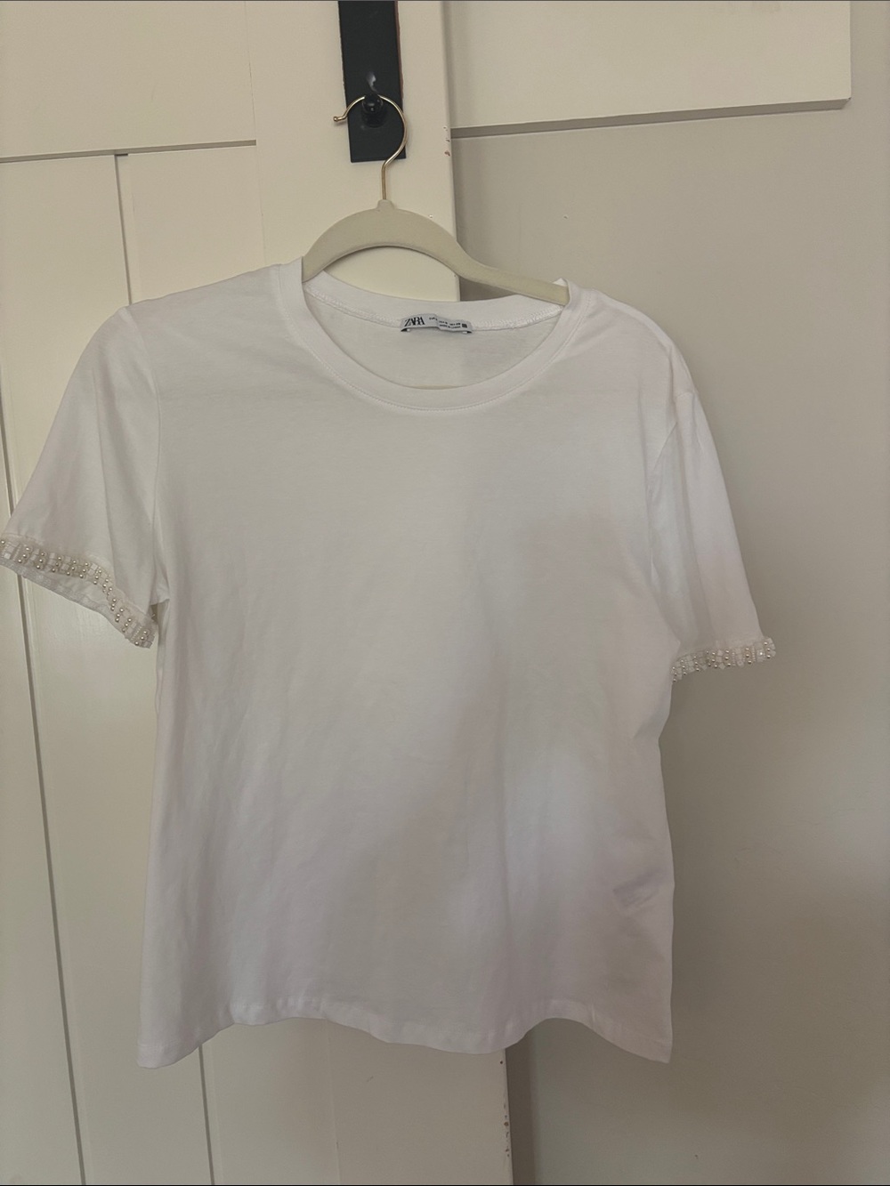 Zara White Short Sleeve Tee with Beaded Sleeve Trim